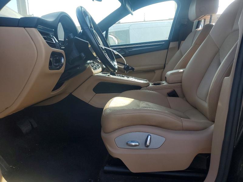 48849326 :رقم المزاد ، WP1AA2A57LLB11735 vin ، 2020 Porsche Macan مزاد بيع