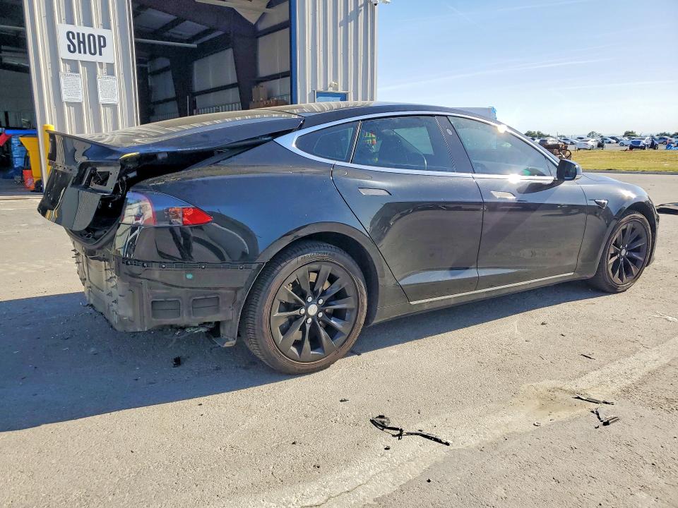 2017 Tesla Model S მანქანა იყიდება აუქციონზე, vin: 5YJSA1E15HF202729, აუქციონის ნომერი: 50507796