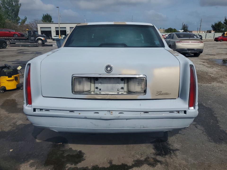 48390886 :رقم المزاد ، 1G6KD54Y5WU758978 vin ، 1998 Cadillac Deville مزاد بيع