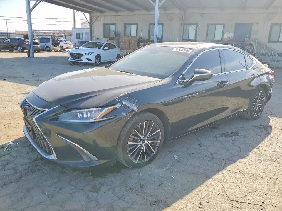 2022 Lexus Es 300h მანქანა იყიდება აუქციონზე, vin: 58ADA1C16NU026308, აუქციონის ნომერი: 51590946