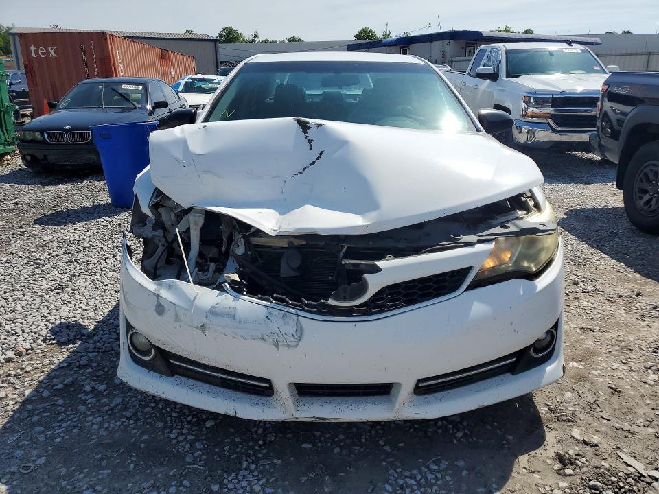 52009156 :رقم المزاد ، 4T1BF1FK3CU116727 vin ، 2012 Toyota Camry مزاد بيع