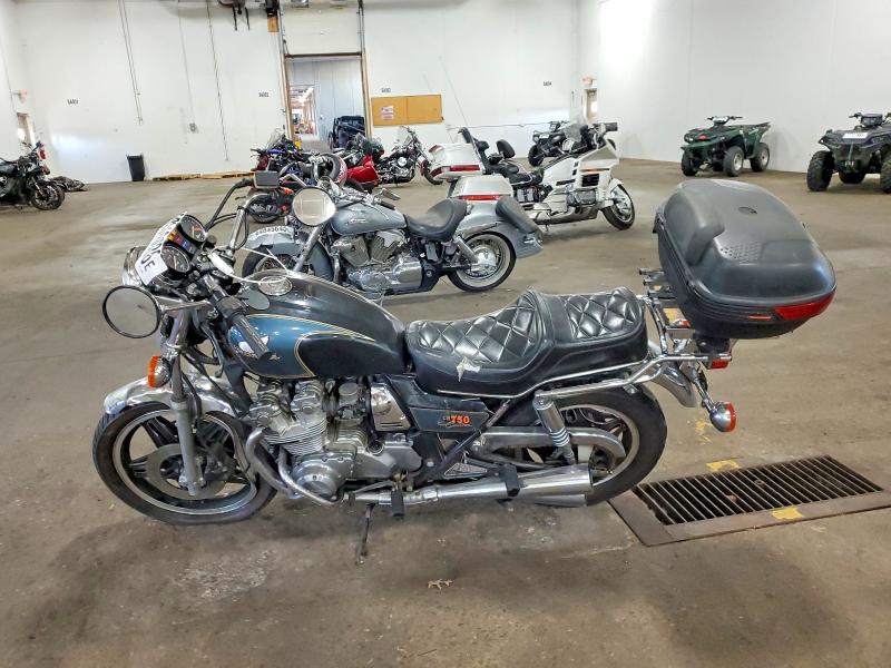 50316026 :رقم المزاد ، JH2RC0114BM122336 vin ، 1981 Honda Cb750 مزاد بيع