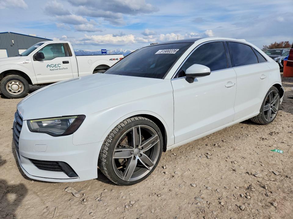 2015 Audi A3 მანქანა იყიდება აუქციონზე, vin: WAUCCGFF7F1032274, აუქციონის ნომერი: 51900226