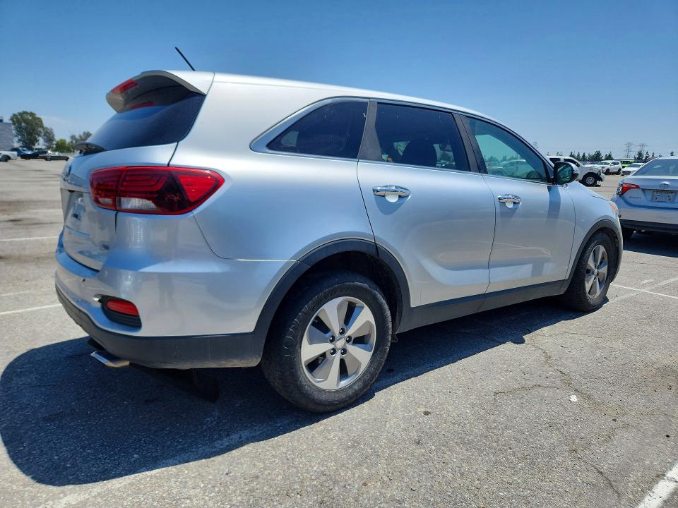 52030936 :رقم المزاد ، 5XYPG4A53LG616480 vin ، 2020 Kia Sorento مزاد بيع
