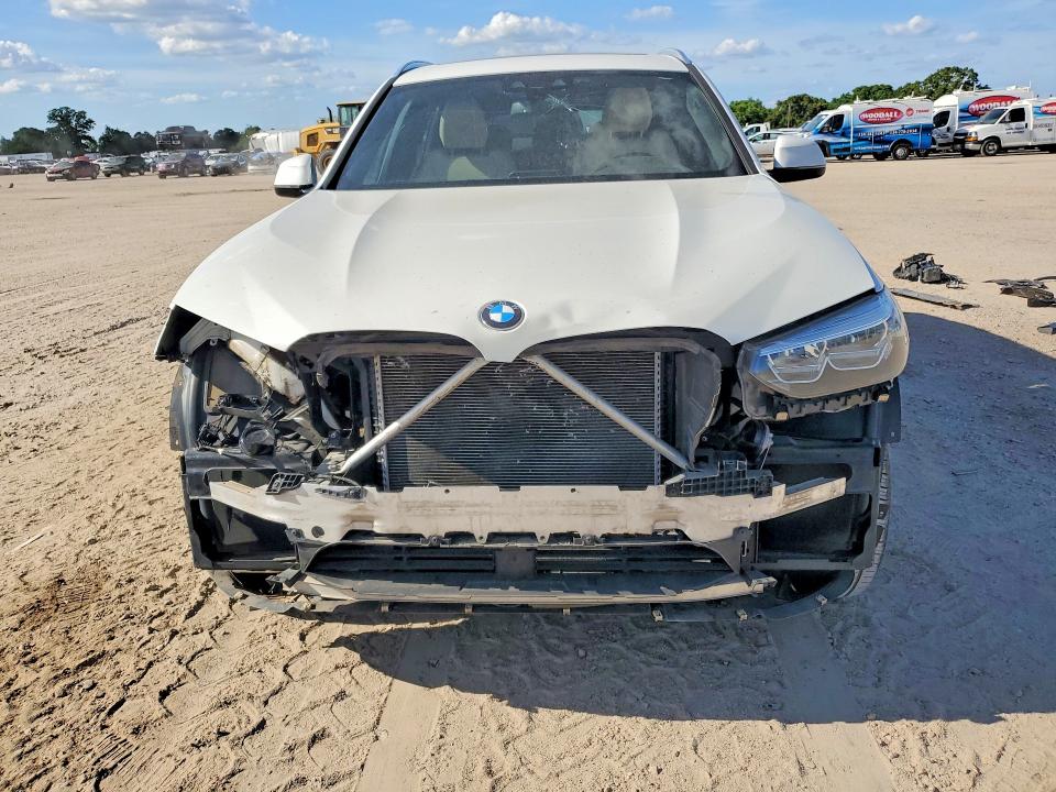 48331736 :رقم المزاد ، 5UXTR7C51KLE97016 vin ، 2019 Bmw X3 مزاد بيع