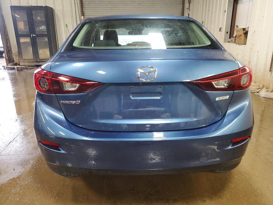 48673866 :رقم المزاد ، 3MZBN1U73JM210580 vin ، 2018 Mazda 3 مزاد بيع