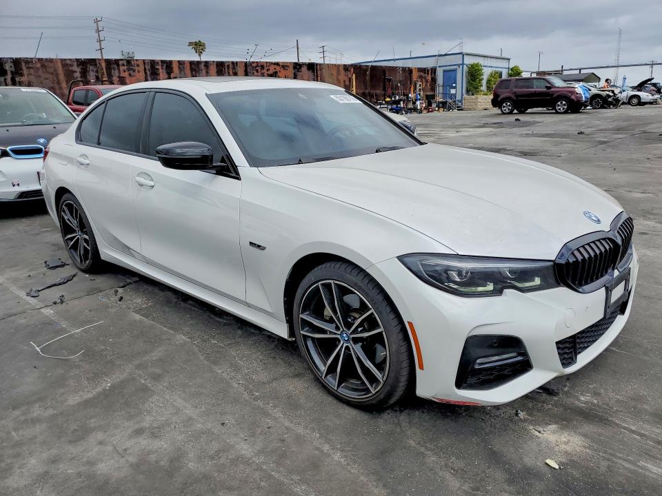 Продажа на аукционе авто 2022 Bmw 330e, vin: 3MW5P7J02N8C52903, номер лота: 50196116