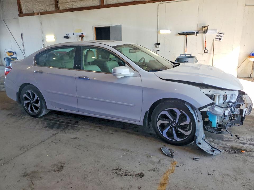 2016 Honda Accord მანქანა იყიდება აუქციონზე, vin: 1HGCR3F86GA002603, აუქციონის ნომერი: 50726876