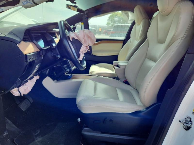 2020 Tesla Model X მანქანა იყიდება აუქციონზე, vin: 5YJXCAE23LF301809, აუქციონის ნომერი: 48531096