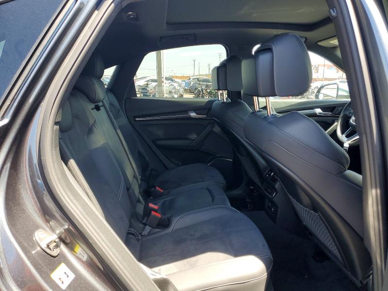 51675666 :رقم المزاد ، WA114AFY6N2107782 vin ، 2022 Audi Sq5 مزاد بيع