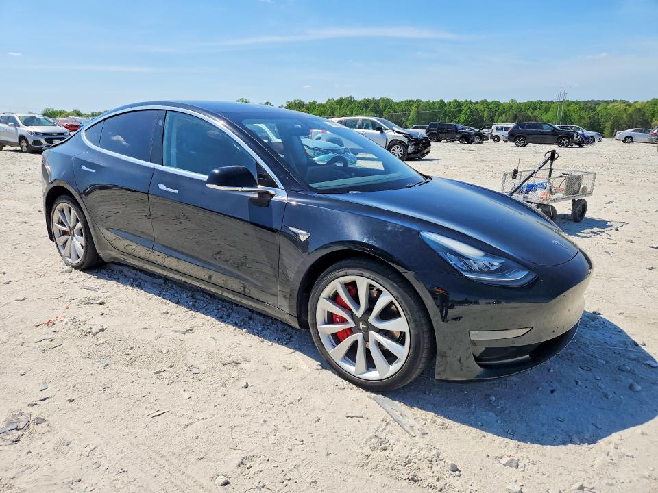 2020 Tesla Model 3 მანქანა იყიდება აუქციონზე, vin: 5YJ3E1EA6LF645487, აუქციონის ნომერი: 49860246