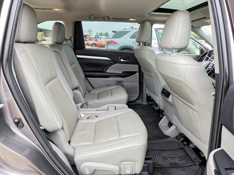 2019 Toyota Highlander მანქანა იყიდება აუქციონზე, vin: 5TDKZRFH3KS569537, აუქციონის ნომერი: 50248226