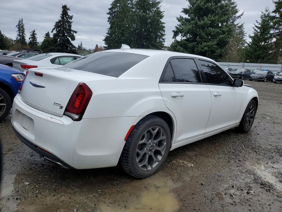 2017 Chrysler 300 მანქანა იყიდება აუქციონზე, vin: 2C3CCAGG1HH516814, აუქციონის ნომერი: 46397666
