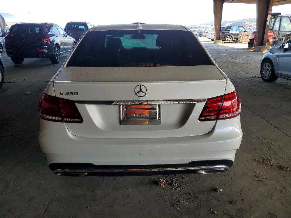 2014 Mercedes-benz E მანქანა იყიდება აუქციონზე, vin: WDDHF5KB5EB045790, აუქციონის ნომერი: 49685686