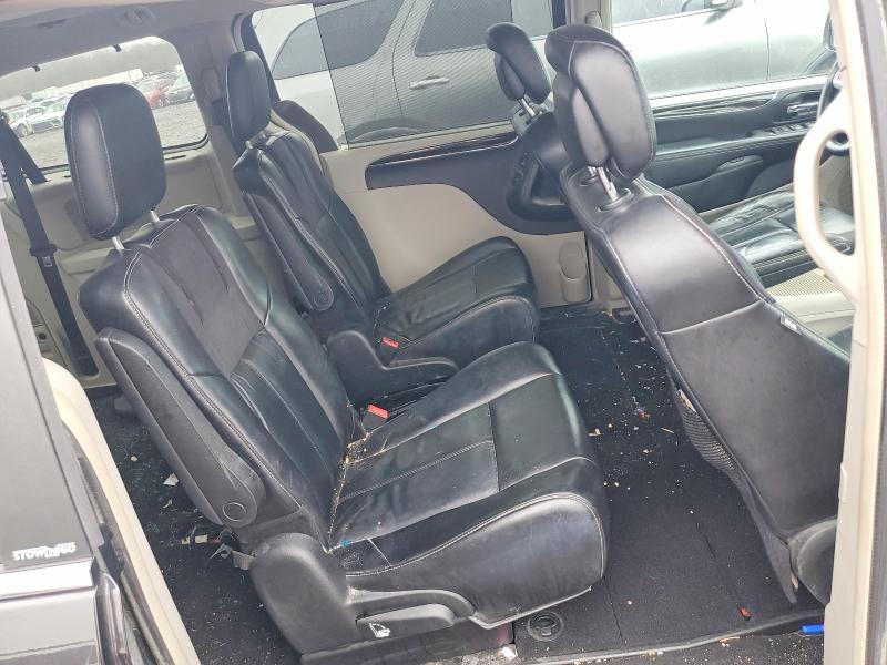 2014 Chrysler Town & Country მანქანა იყიდება აუქციონზე, vin: 2C4RC1GG2ER286311, აუქციონის ნომერი: 48279396