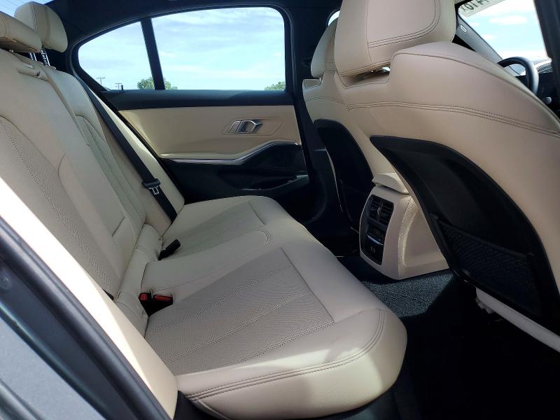50134416 :رقم المزاد ، 3MW69FF05P8D18025 vin ، 2023 Bmw 330i مزاد بيع