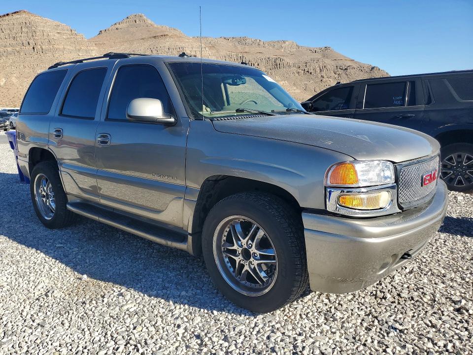 50171236 :رقم المزاد ، 1GKEK63U43J339073 vin ، 2003 Gmc Yukon مزاد بيع