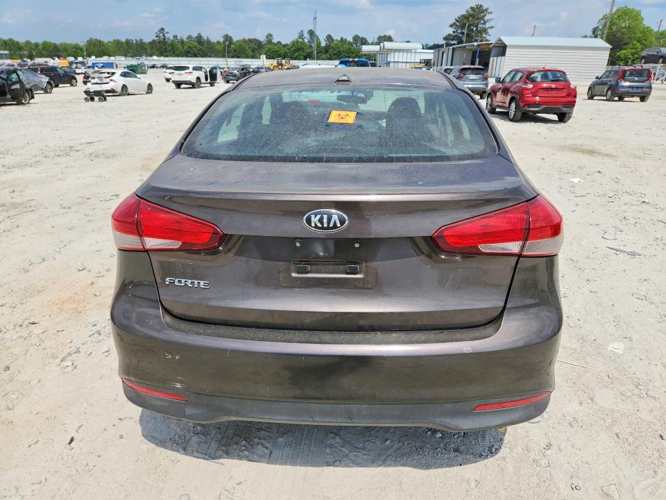 2017 Kia Forte მანქანა იყიდება აუქციონზე, vin: 3KPFK4A7XHE060457, აუქციონის ნომერი: 51302886