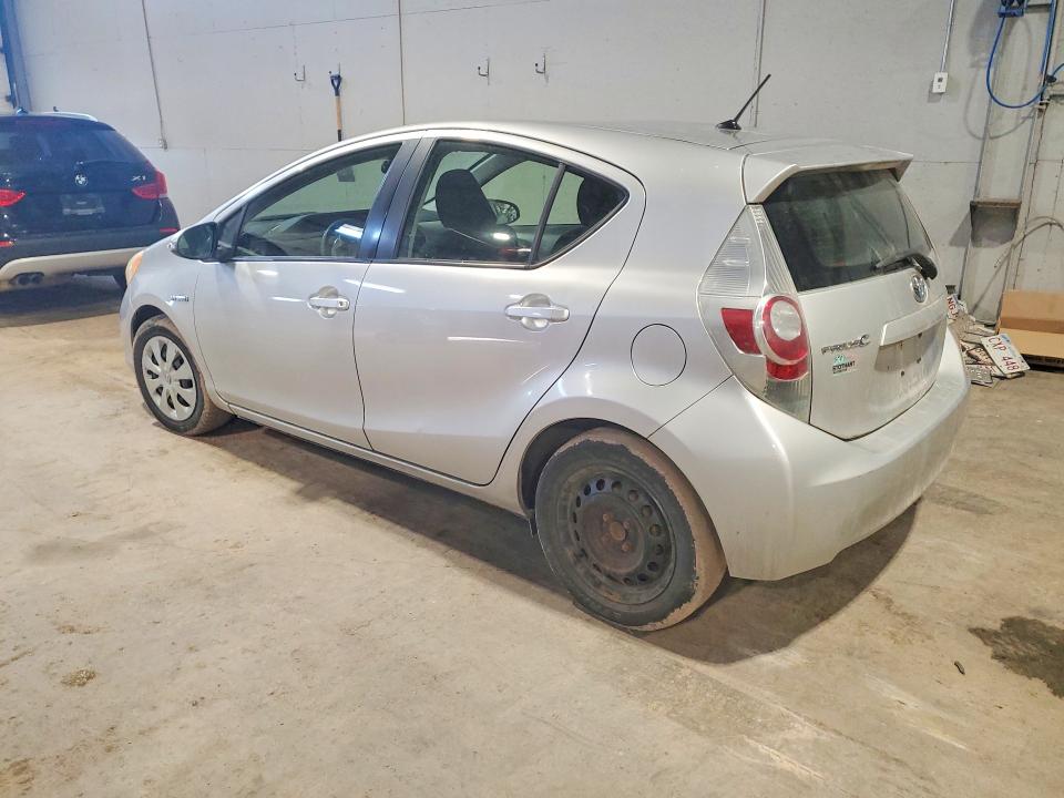 Продаж на аукціоні авто 2012 Toyota Prius C, vin: JTDKDTB36C1000928, номер лоту: 49106026