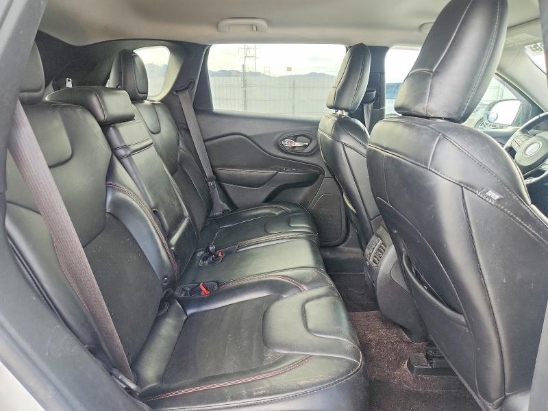 2019 Jeep Cherokee მანქანა იყიდება აუქციონზე, vin: 1C4PJMBX0KD186468, აუქციონის ნომერი: 49683556