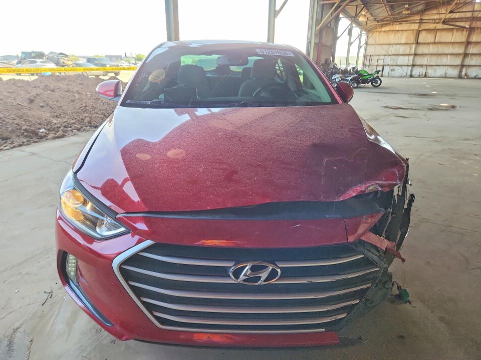 2017 Hyundai Elantra მანქანა იყიდება აუქციონზე, vin: KMHD84LF8HU261605, აუქციონის ნომერი: 51267856