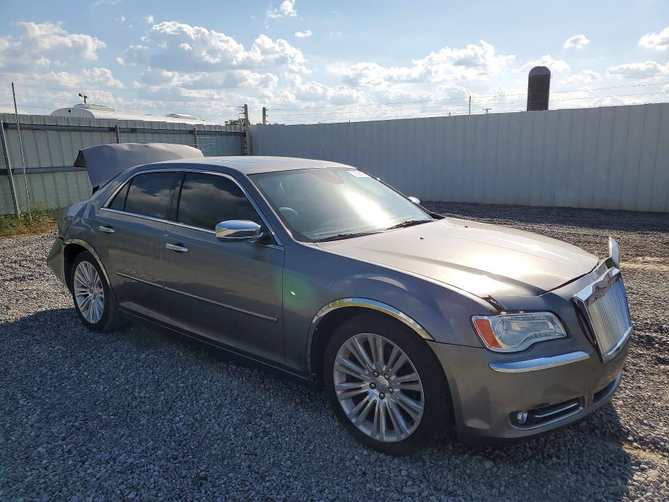 2011 Chrysler 300c მანქანა იყიდება აუქციონზე, vin: 2C3CA6CT9BH559472, აუქციონის ნომერი: 50396516