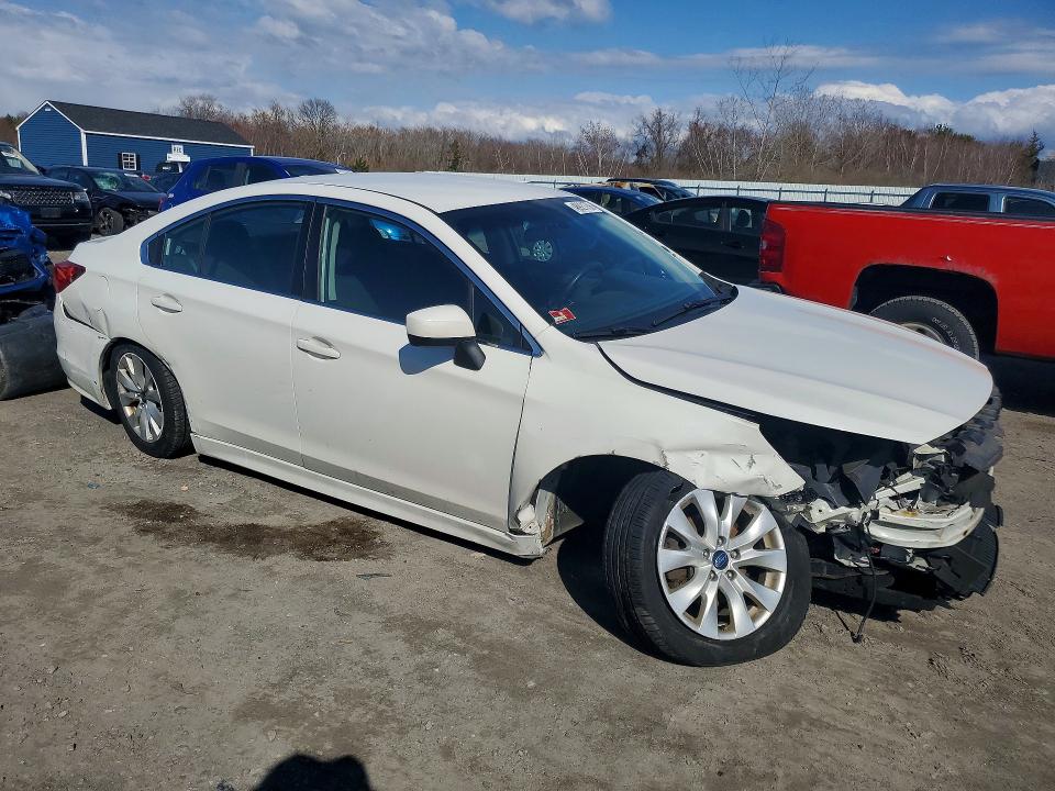 48921756 :رقم المزاد ، 4S3BNAC64F3014085 vin ، 2015 Subaru Legacy مزاد بيع