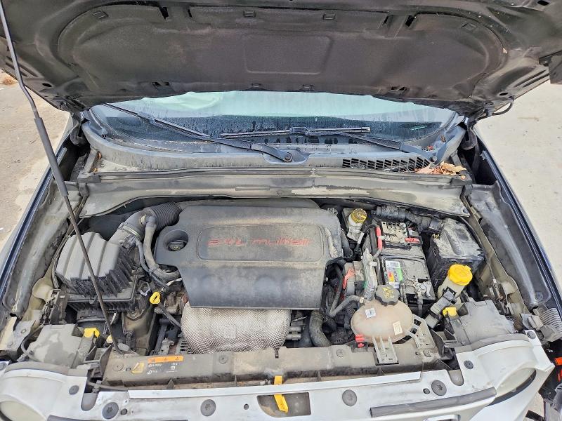 47277286 :رقم المزاد ، ZACCJADT6GPC83870 vin ، 2016 Jeep Renegade مزاد بيع