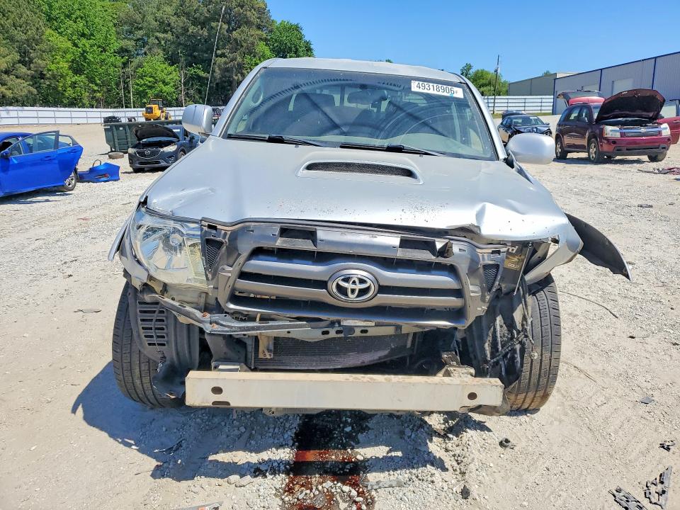 2005 Toyota Tacoma მანქანა იყიდება აუქციონზე, vin: 5TEKU72N75Z013351, აუქციონის ნომერი: 49318906