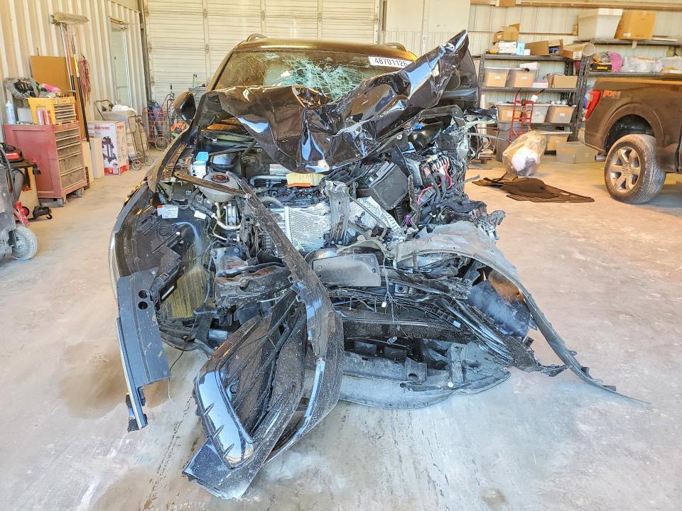 2022 Volkswagen Tiguan მანქანა იყიდება აუქციონზე, vin: 3VVCB7AX6NM132830, აუქციონის ნომერი: 48701126