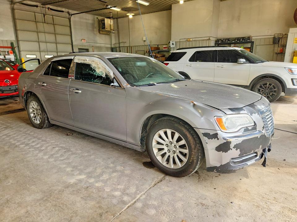 2014 Chrysler 300 მანქანა იყიდება აუქციონზე, vin: 2C3CCAAG0EH136383, აუქციონის ნომერი: 51371486