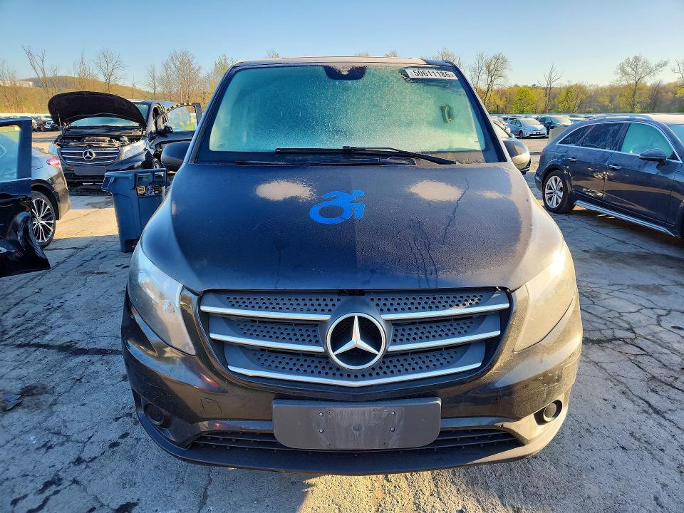 50611186 :رقم المزاد ، WD4PG2EE7J3490372 vin ، 2018 Mercedes Benz Metris مزاد بيع
