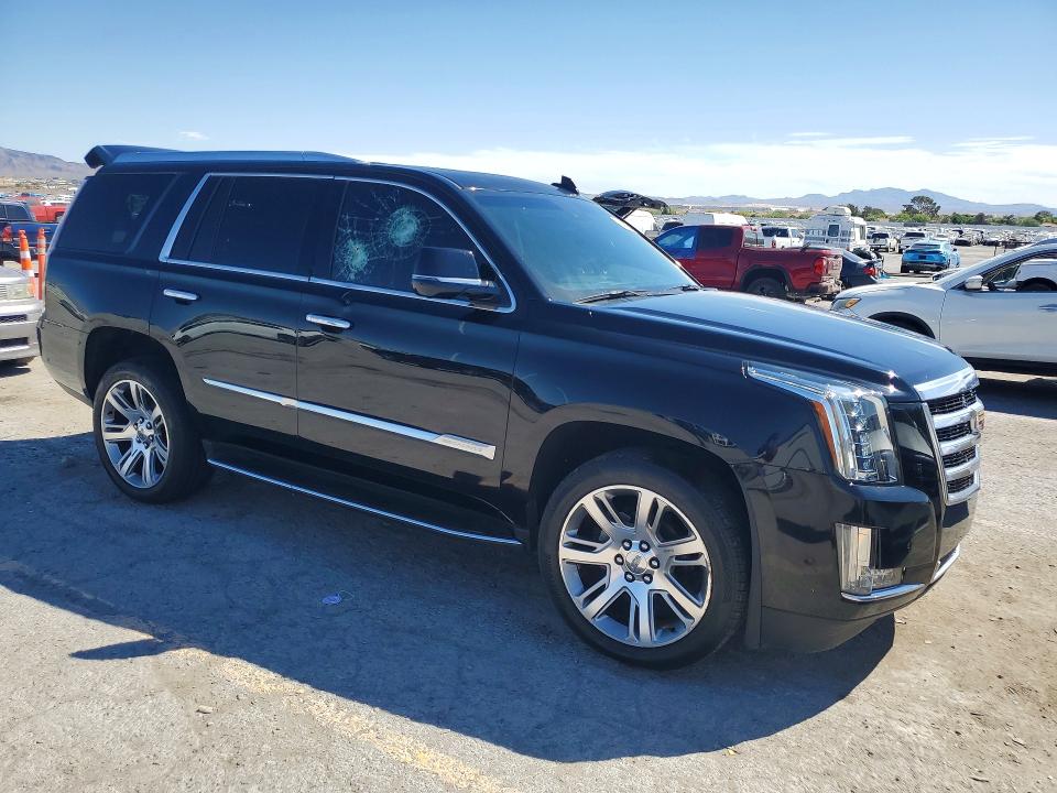 48488746 :رقم المزاد ، 1GYS4BKJ8HR342666 vin ، 2017 Cadillac Escalade مزاد بيع