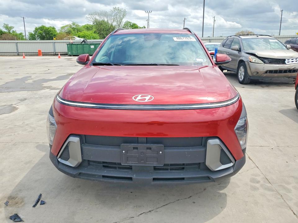 2025 Hyundai Kona მანქანა იყიდება აუქციონზე, vin: KM8HBCAB6SU238103, აუქციონის ნომერი: 48672636