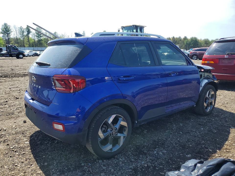 49126926 :رقم المزاد ، KMHRC8A33NU152341 vin ، 2022 Hyundai Venue مزاد بيع
