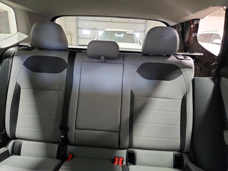 50719406 :رقم المزاد ، 3VVVX7B24RM110523 vin ، 2024 Volkswagen Taos مزاد بيع