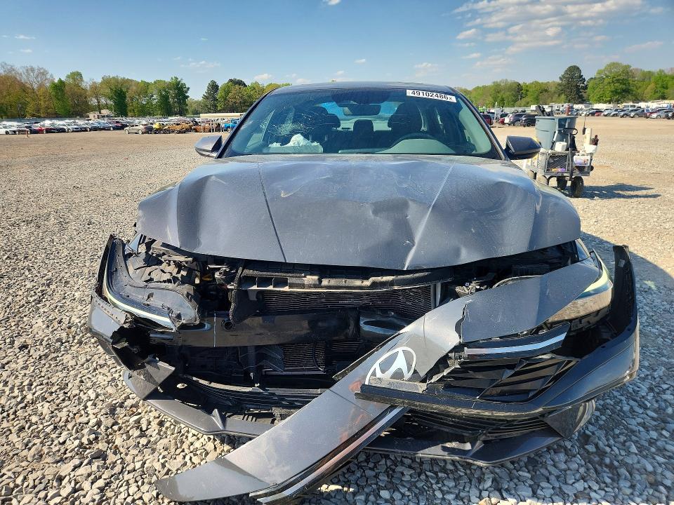 2024 Hyundai Elantra მანქანა იყიდება აუქციონზე, vin: KMHLS4DG4RU743946, აუქციონის ნომერი: 49102486