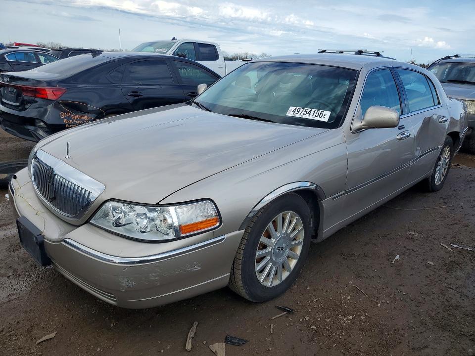 Продажа на аукционе авто 2003 Lincoln Town Car, vin: 1LNHM81W33Y626894, номер лота: 49754156