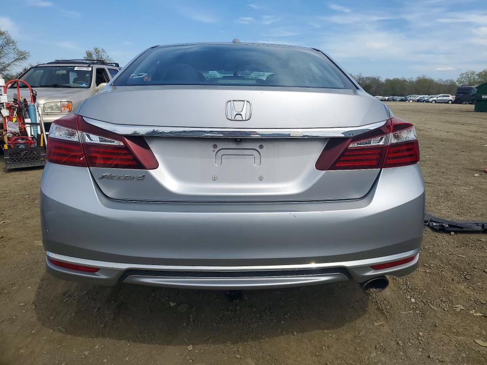 49505896 :رقم المزاد ، 1HGCR2F87HA292636 vin ، 2017 Honda Accord مزاد بيع