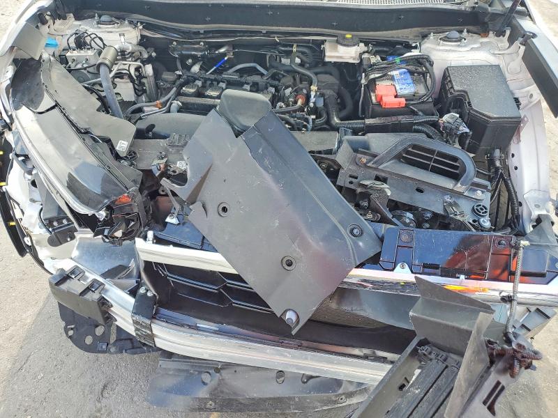 Продаж на аукціоні авто 2024 Honda Cr-v, vin: 2HKRS3H43RH336011, номер лоту: 51707326