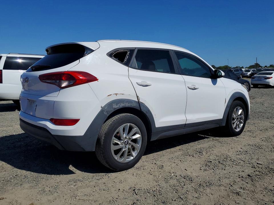 51874686 :رقم المزاد ، KM8J33A48GU034233 vin ، 2016 Hyundai Tucson مزاد بيع