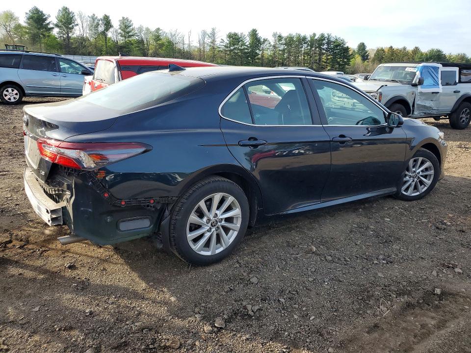 Продажа на аукционе авто 2021 Toyota Camry, vin: 4T1C11AK8MU449663, номер лота: 49887196