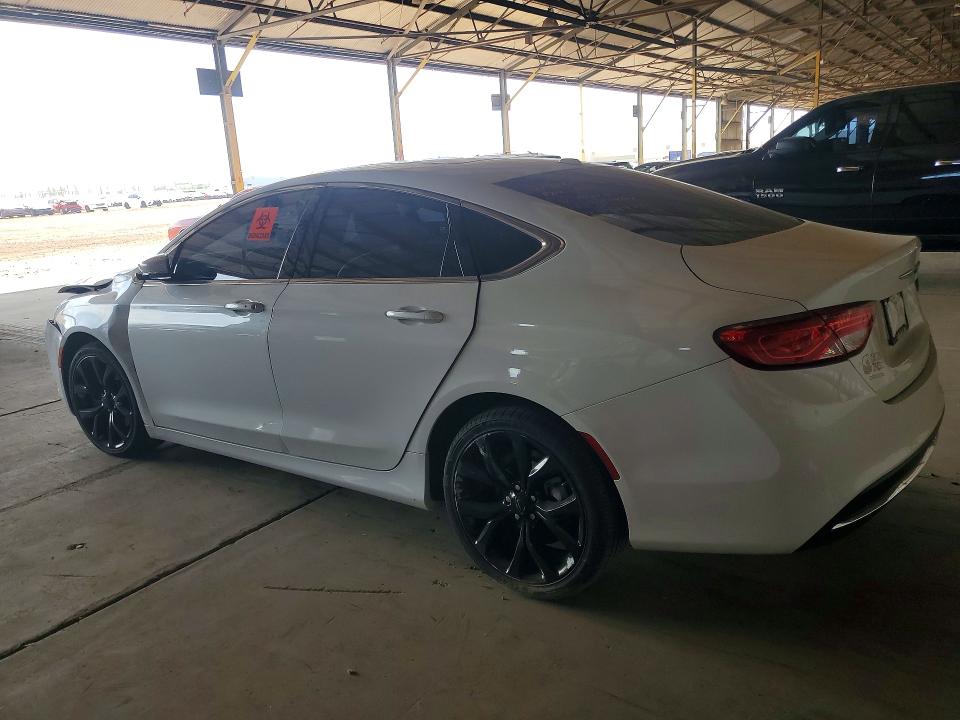 50643986 :رقم المزاد ، 1C3CCCCB3FN648418 vin ، 2015 Chrysler 200 مزاد بيع