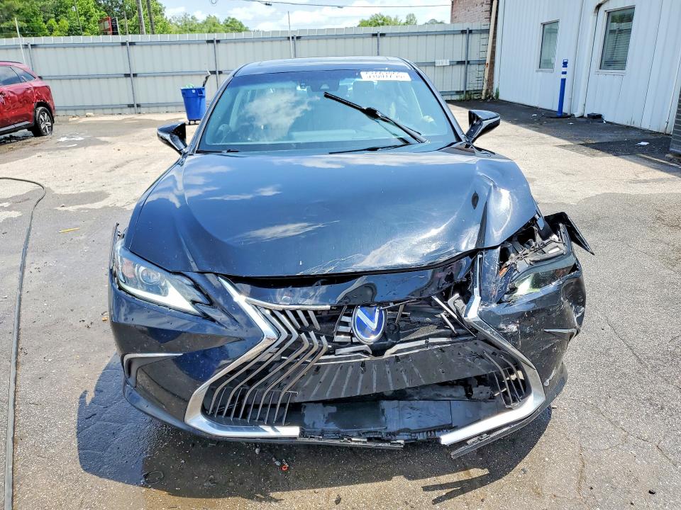 51607296 :رقم المزاد ، 58AB21B16KU004004 vin ، 2019 Lexus Es مزاد بيع