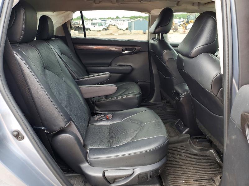 Продажа на аукционе авто 2022 Toyota Highlander, vin: 5TDFZRBH6NS226507, номер лота: 50103316