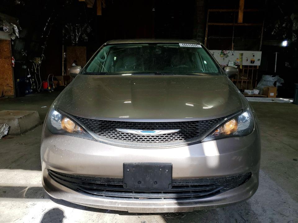 48845606 :رقم المزاد ، 2C4RC1DG3HR684149 vin ، 2017 Chrysler Pacifica مزاد بيع