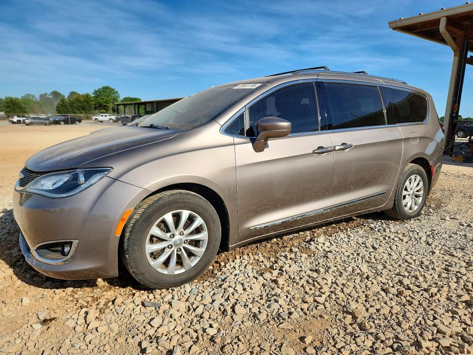 49861196 :رقم المزاد ، 2C4RC1BG4JR248063 vin ، 2018 Chrysler Pacifica مزاد بيع