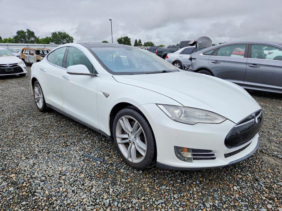 Aukcja sprzedaży 2013 Tesla Model S, vin: 5YJSA1CP6DFP05722, numer aukcji: 50765096