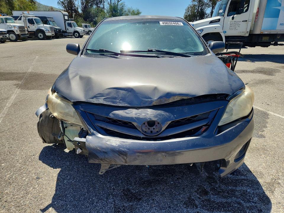 2011 Toyota Corolla მანქანა იყიდება აუქციონზე, vin: JTDBU4EE3B9133021, აუქციონის ნომერი: 49032406