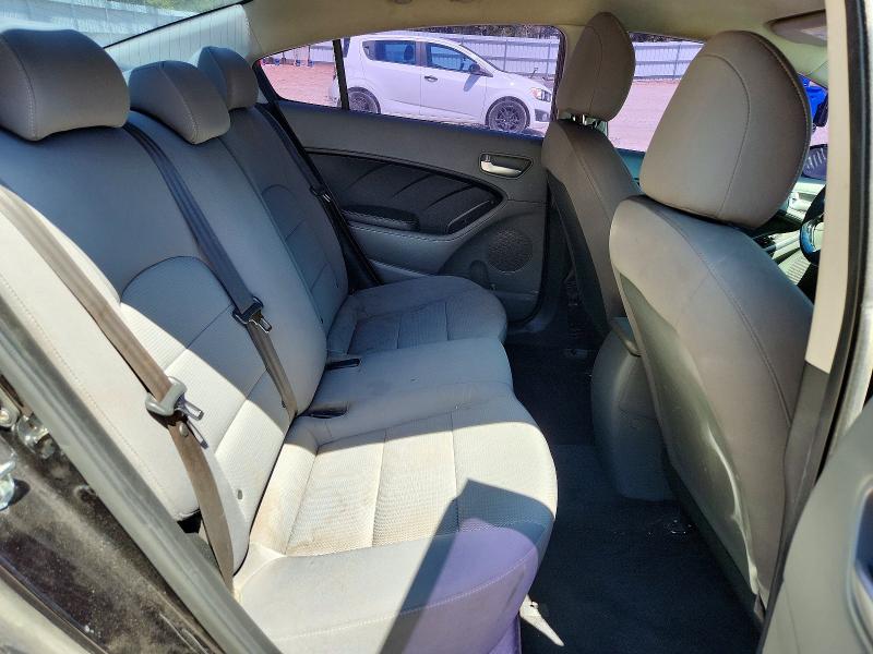 2018 Kia Forte მანქანა იყიდება აუქციონზე, vin: 3KPFK4A79JE203968, აუქციონის ნომერი: 50409056